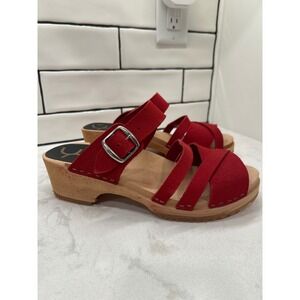 Cape Clogs Red Suede Strappy Wooden Heel Sandals Made in Sweden Womens 39 8.5 9